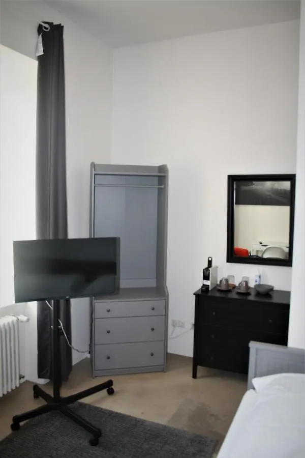 Apartment 3 / Ein - Zweipersonen Mannheim