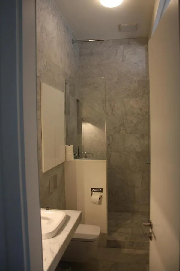 Apartment 3 / Ein - Zweipersonen Mannheim Germany